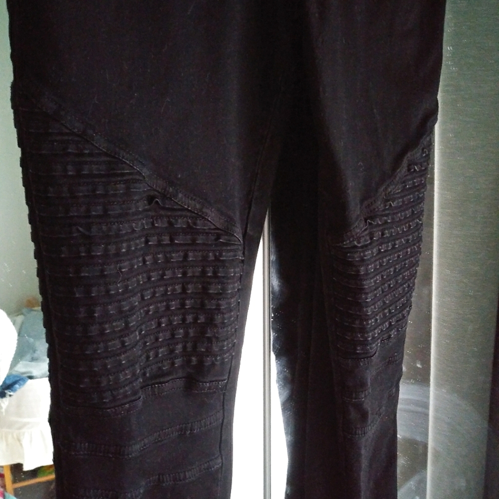 Maternity Preggo Leggings black out moto legging